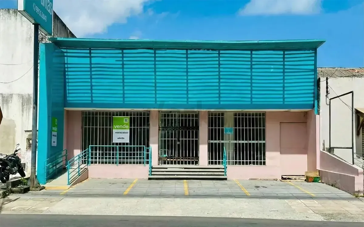 Prédio comercial de alta visibilidade na Fernandes Lima. - view 1